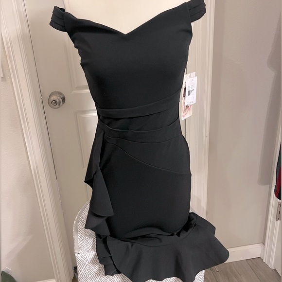 lipsy satin panel bardot flute hem bodycon dress Honey and Rosie | Dresses | Nwt Honey And Rosie Black Medium Fitted Midi Pair with strappy heels preorderstyle What was the 90s Size:6 year